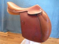 hermes saddle review.